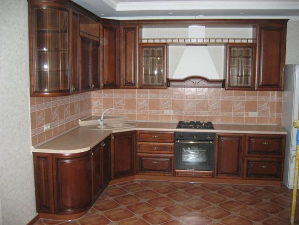 Mobili da cucina in legno naturale