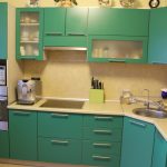 Set da cucina con elettrodomestici da incasso