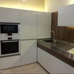 Mobile in stile minimalista per forno e forno a microonde