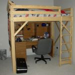 Letto a soppalco in legno fai da te per adulti
