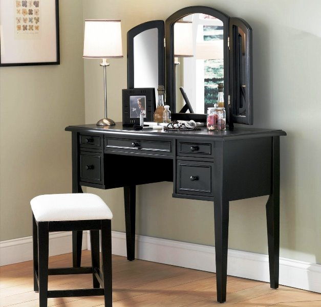tavolo da trucco nero