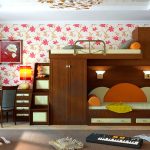 Letto, divano e armadio incorporati