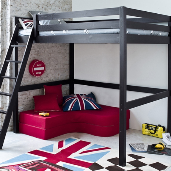 Letto matrimoniale alto