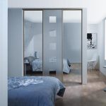 Armadio a specchio bianco in stile loft