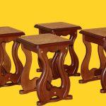 Sgabelli in legno per cucina