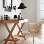Tavolo da trucco in legno