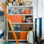Camera per bambini per due bambini più grandi e un neonato