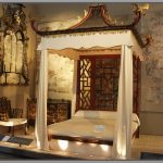 Bellissimo letto a baldacchino