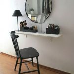 Tavolo da trucco a parete