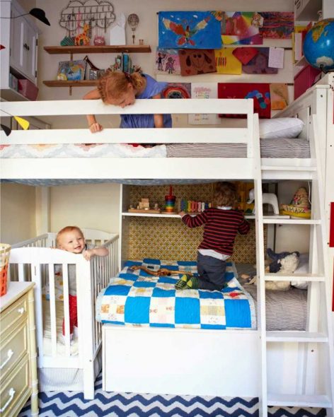 Una cameretta arredata per tre bambini