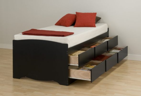 Modello singolo con cassetti