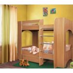 Progetto originale di un letto con finestre