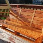 Altalena da giardino realizzata con pallet