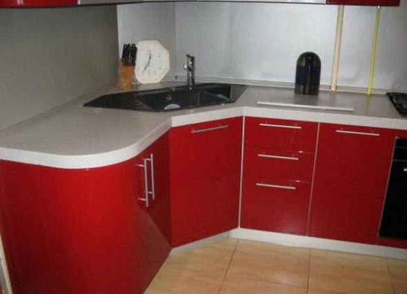 Mobiletto per lavello rosso