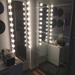 Specchio stretto con retroilluminazione