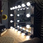 Specchio con retroilluminazione a LED