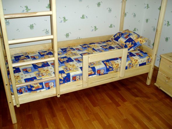 Limitatore di barriera in legno