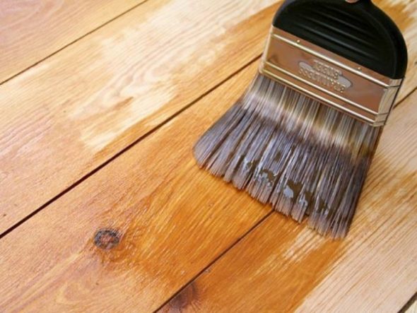 Oli per il trattamento dei piani di lavoro in legno
