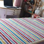 Bellissima coperta per neonati lavorata a maglia