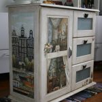 Elegante cassettiera dopo il restauro
