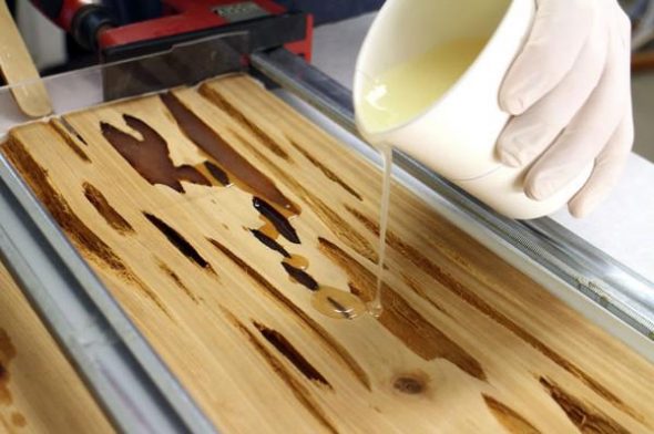 Cura dei piani di lavoro in legno