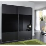 Armadio nero elegante