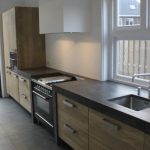 Legno e cemento per cucine resistenti