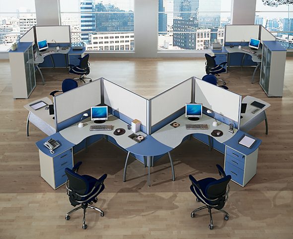Disposizione di più postazioni di lavoro