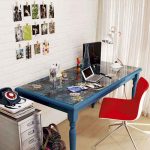 Bellissimo tavolo decorativo con le tue mani