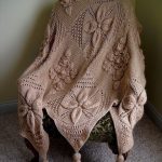 Coperta con nappe per sedia o divano