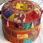 Pouf fatto in casa con bottiglie