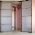 Contenuto del mobile angolare