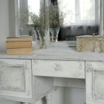 Tavolo da toeletta bianco anticato