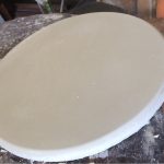 Superficie in calcestruzzo di colore chiaro