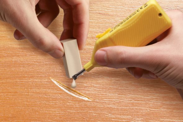 Riparazione di piccoli graffi