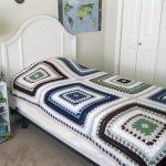 Grandi quadrati per coperta fatta a mano