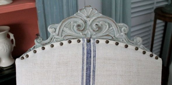 Decorazione con chiodini piccoli