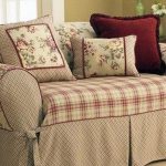 Bellissime copertine delicate con fiori fatti a mano
