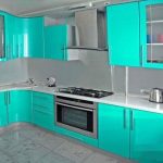 Set da cucina con nuove facciate