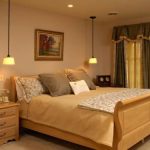 Piccola camera da letto in stile classico