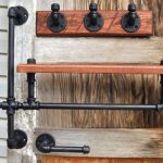 Mensole e appendiabiti in stile loft