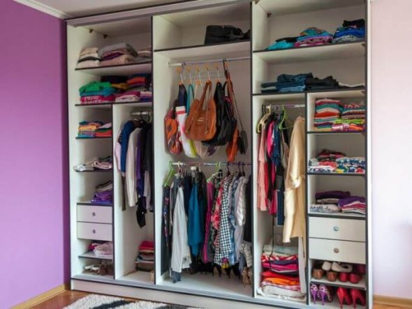 Organizzazione corretta dello stoccaggio degli indumenti