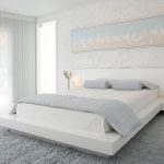 Camera da letto in bianco in stile minimalismo