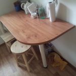 Tavolo angolare fai da te per la cucina