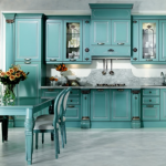 Set da cucina turchese in stile provenzale