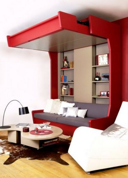 Letto pieghevole in soggiorno