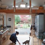 Loft creativo all'interno di una casa di campagna
