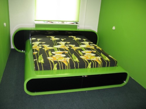 Letto in plastica