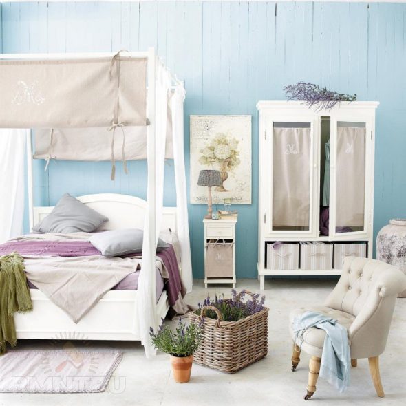 Camera da letto in stile provenzale