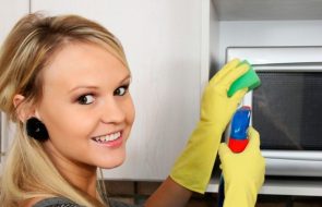 Utilizziamo detergenti liquidi per i dispositivi